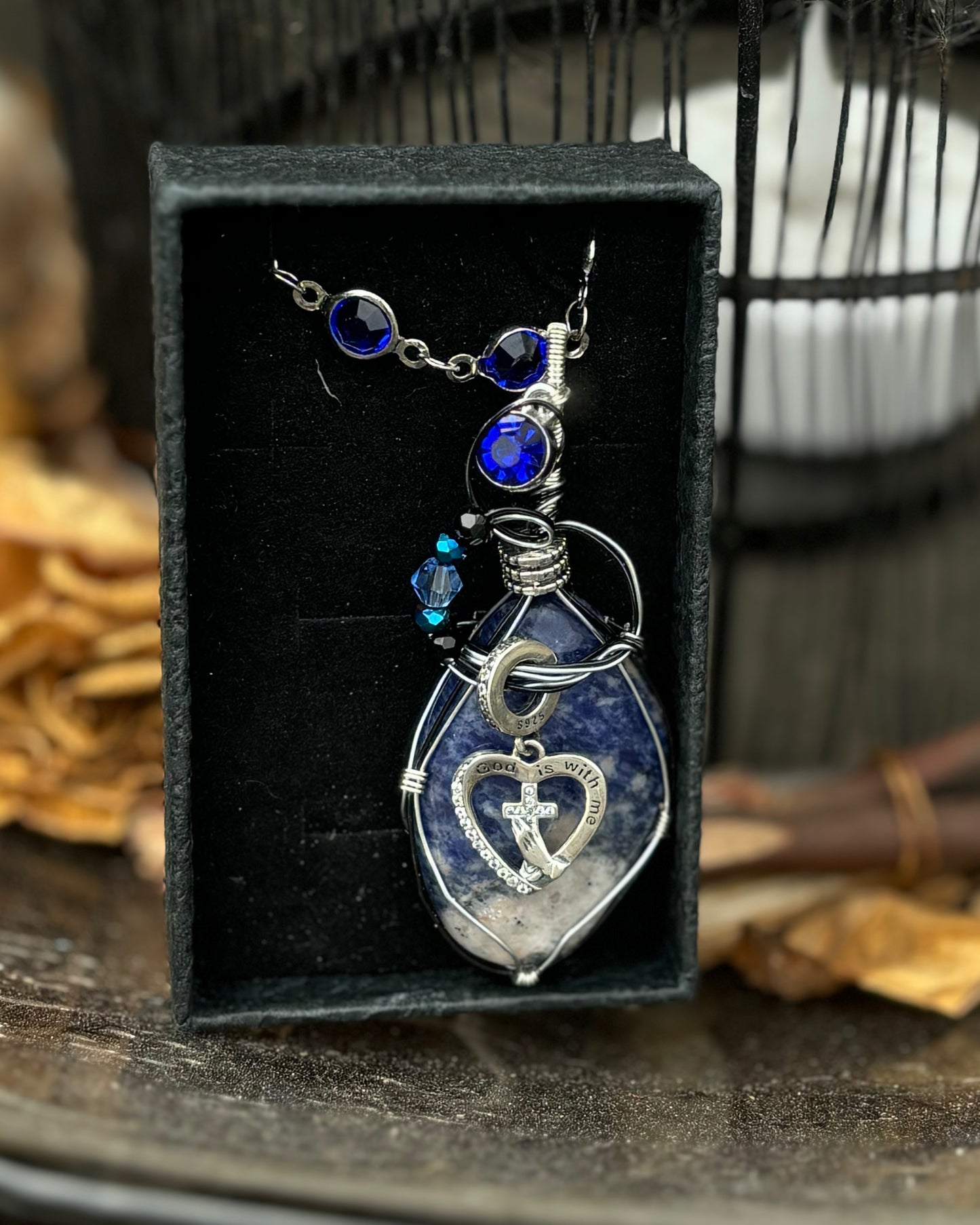 Kette mit Anhänger