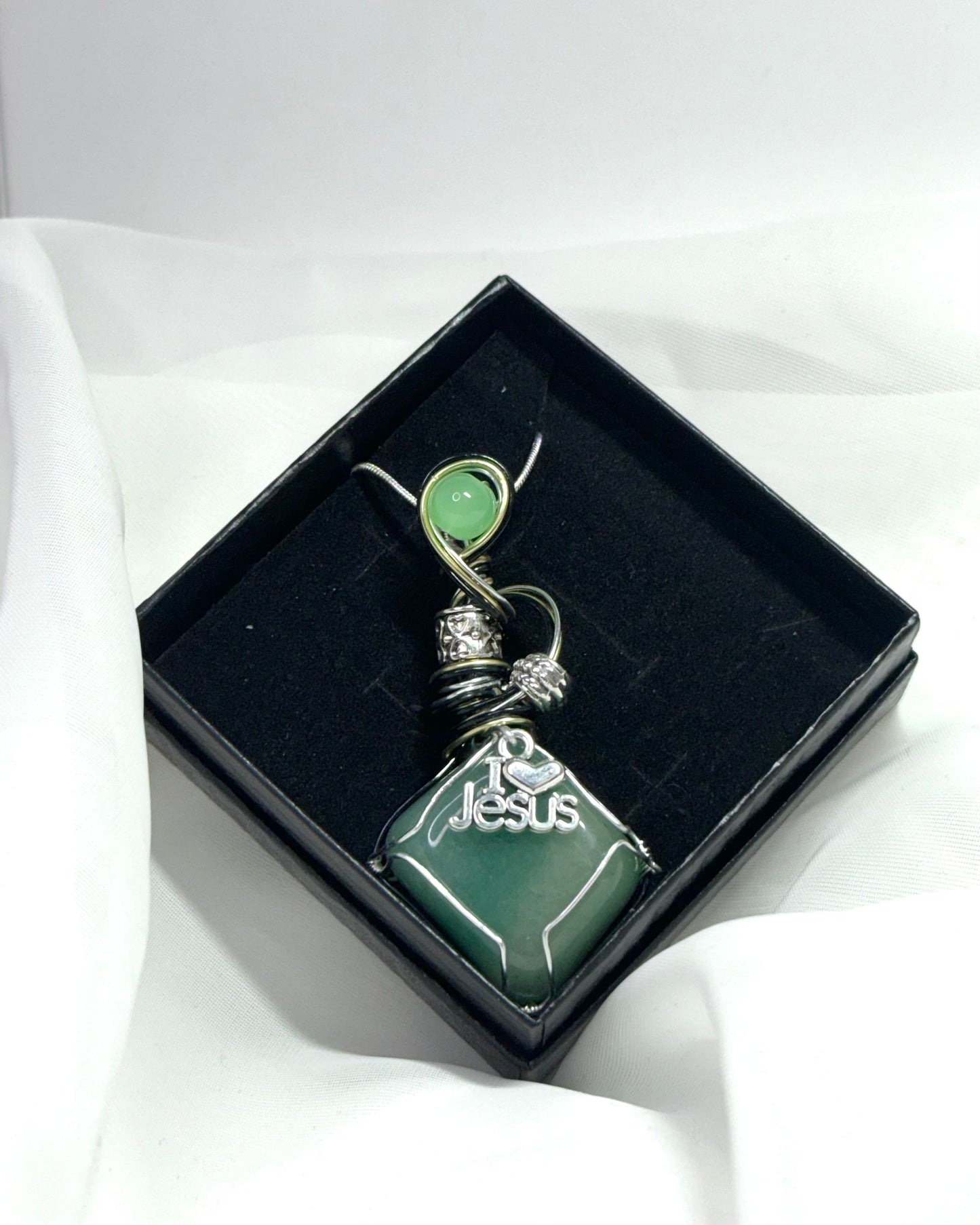 Kette mit Anhänger